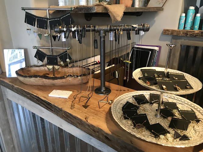 AF1QipMCMy_2F1ne7qbQBw3iF-j5zwxqkWwWgAkOQ1Qv=w800-h500-k-no