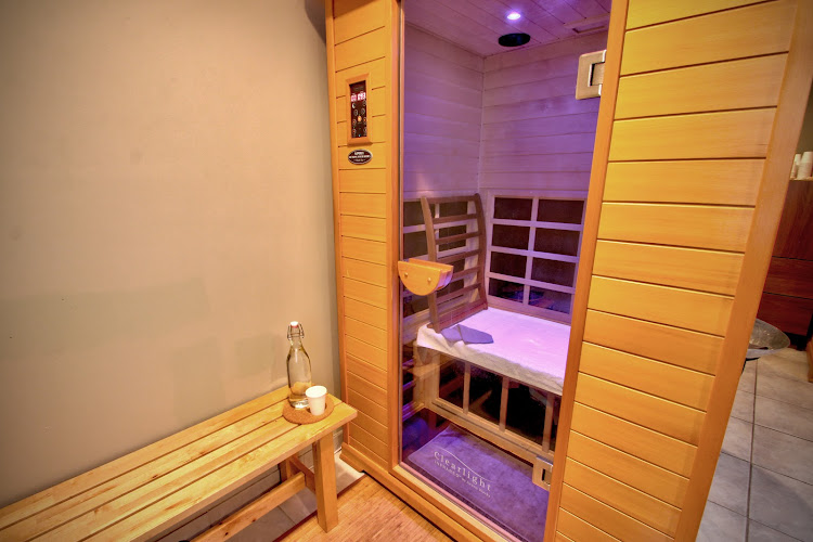 AF1QipMDUzvKtLtU5vbaf2DThMIm53Mt0DYuxJLVwnCv=w800-h500-k-no