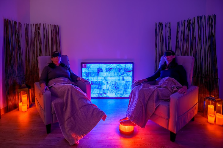 AF1QipMZjL7FYwFm_QXBIs4MpQ87fhwH-G_HMXbFzLAI=w800-h500-k-no