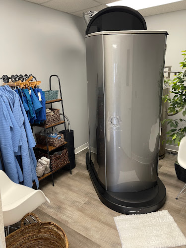 AF1QipMswniEeU_-y_ou2hvpRV5lQe-0uy6UnZu48gNn=w800-h500-k-no