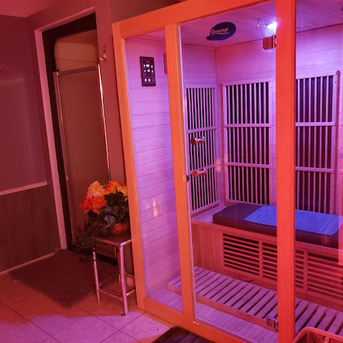 AF1QipMyR8dVKGPZBC-v58vPM11YfoIm16ypD7-S2m8D=w800-h500-k-no