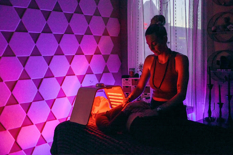 AF1QipNAiHezKiOx9Xe4hBgY-wCqFWqwxXH6dgDQNpv_=w800-h500-k-no