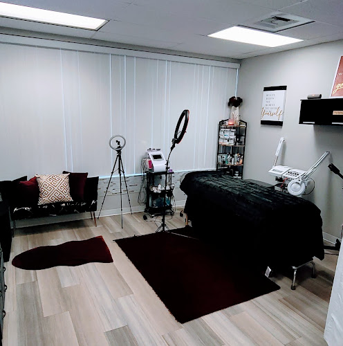 AF1QipNcuAc93GtBnwlmAf-i0uGtQ_hwsBz5tJYSquNV=w800-h500-k-no