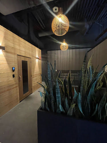 AF1QipNgVlVLHd7BS5KT4flGyOlaQqsUCl7NEZnR4h1u=w800-h500-k-no