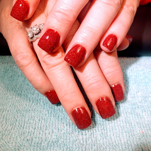 AF1QipOAzXwK7SiyXXv3dNFp7mfzEDl8FOZn-Z6WhLHD=w800-h500-k-no