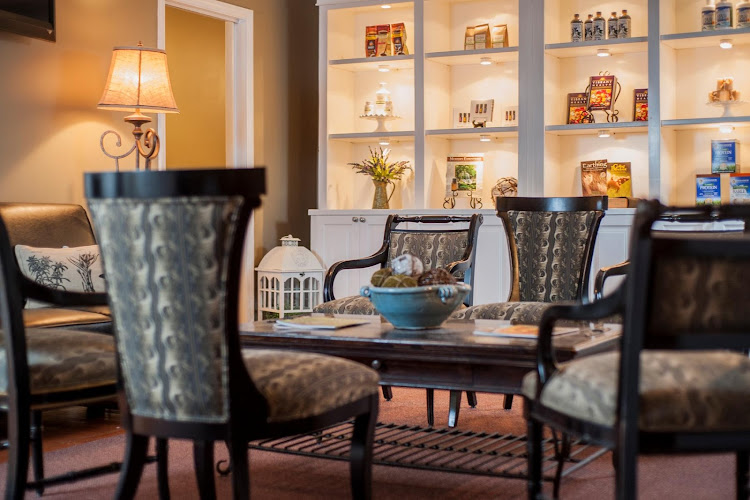 AF1QipOGT7jtuorrlOnfAw8TTVwEiTRDX0_SIblvdjnE=w800-h500-k-no