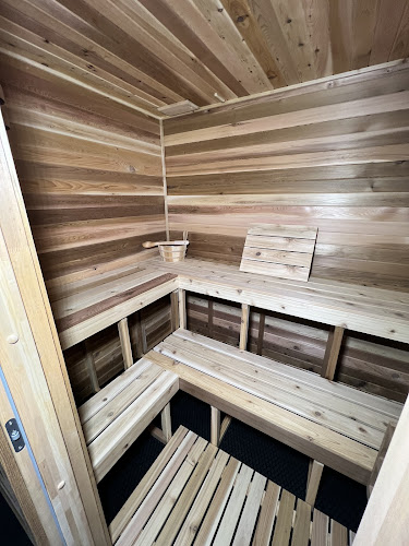 AF1QipOJ_g_d0xZlJonS3RRd-eXUB-IBEPZ1lMna_p9k=w800-h500-k-no