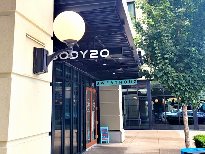 AF1QipONJJy_pgDSSpba7-WOGnk443vtHwOAH9Ndys0F=w800-h500-k-no