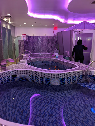 AF1QipOX9xvtKueYH7JBUdGDY4CZuiBnSBt2uR0PLnWT=w800-h500-k-no