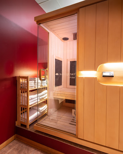 AF1QipO_AYVHgPMC2obVWQo0HdWclYZ6ic0fQSsIXY5Y=w800-h500-k-no