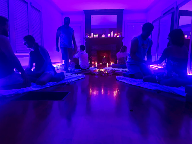 AF1QipOp1nOM-_t-KWg6TPJJHyOm29ir5wbtL75CrvNa=w800-h500-k-no