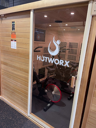 AF1QipPQzO26-FR8hLTZLdBAkjWMUbUfBzojRi3XW9O1=w800-h500-k-no