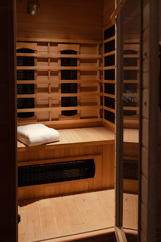 AF1QipPYr-Dv3XGe-5k-DfLLZGU_RSONTw5dl9SLBweg=w800-h500-k-no