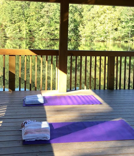 AF1QipPZx9DCQgZAiVyb_oPGKVZgRrLLIm8cj6_IOCvz=w800-h500-k-no