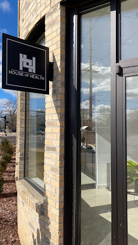 AF1QipPe0Jts9cOKz8SkYaIkFGfu9_Ky1aT9XY0GfWyc=w800-h500-k-no