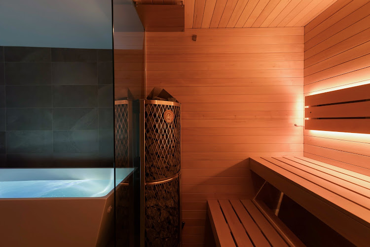 AF1QipPs2YU99VYOBkO-tZWn0fcKpjzdJVze8gwKaTML=w800-h500-k-no