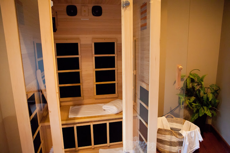 AF1QipPwbdpzRK4asr_squfOz7t_qWFVkvdXXkPik89S=w800-h500-k-no